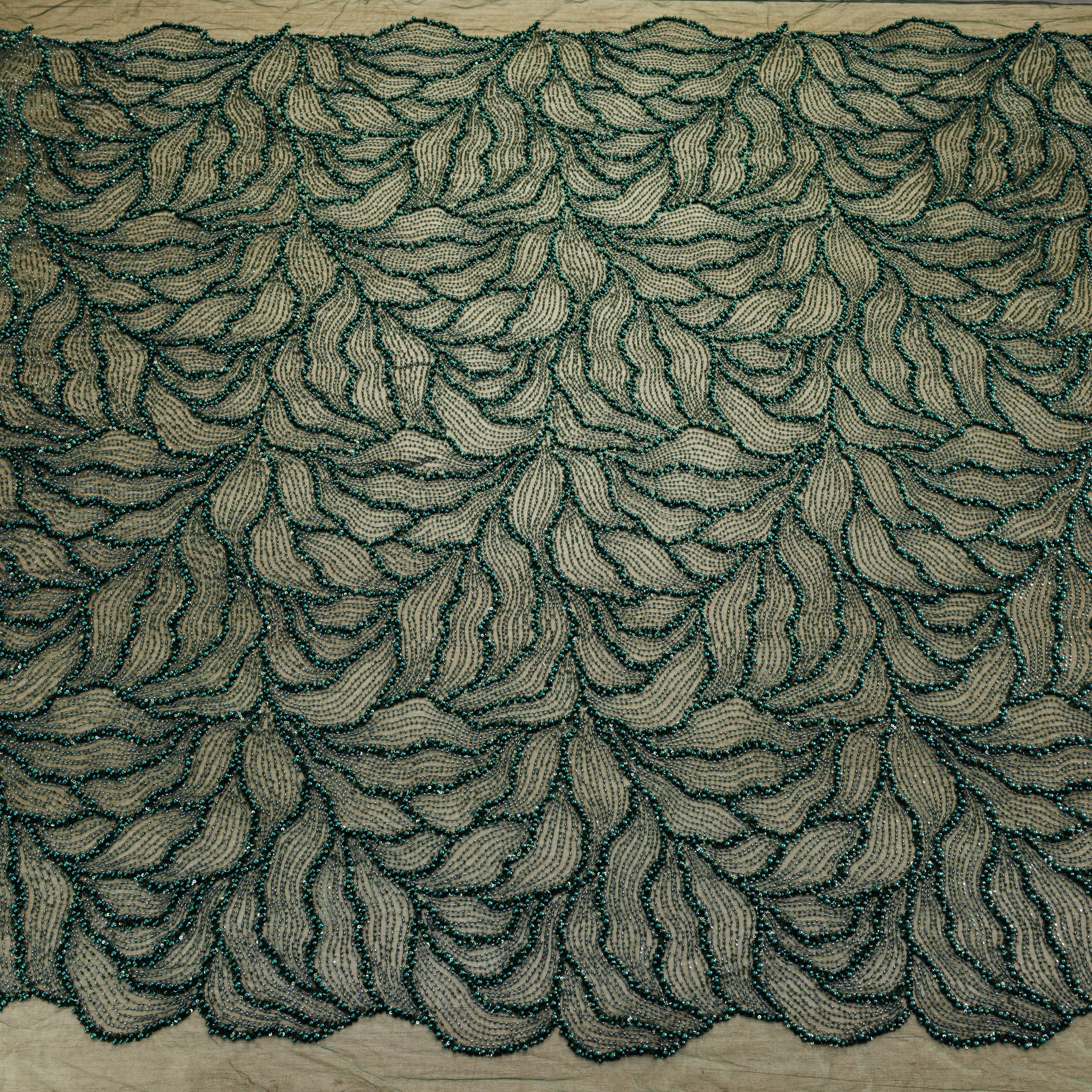 Broderie tip dantela cu perle A1 - verde smarald