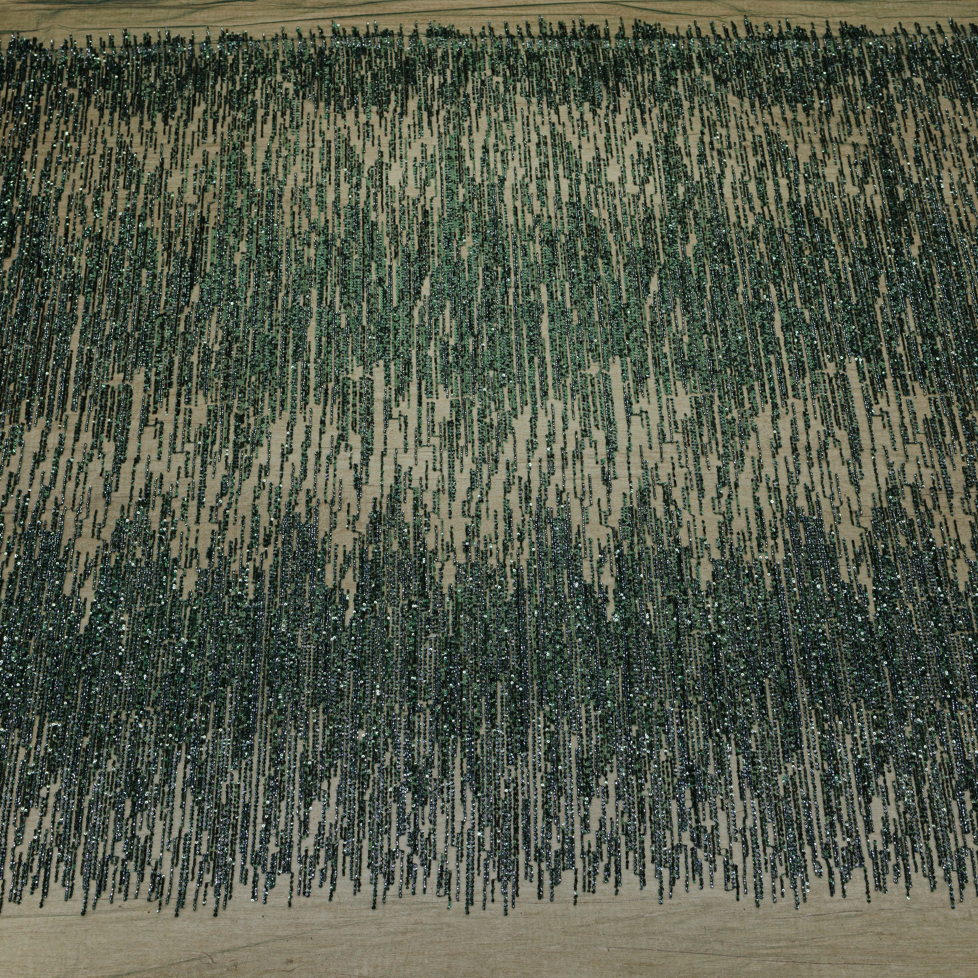 Broderie tip dantela cu margele si paiete A77 - Verde