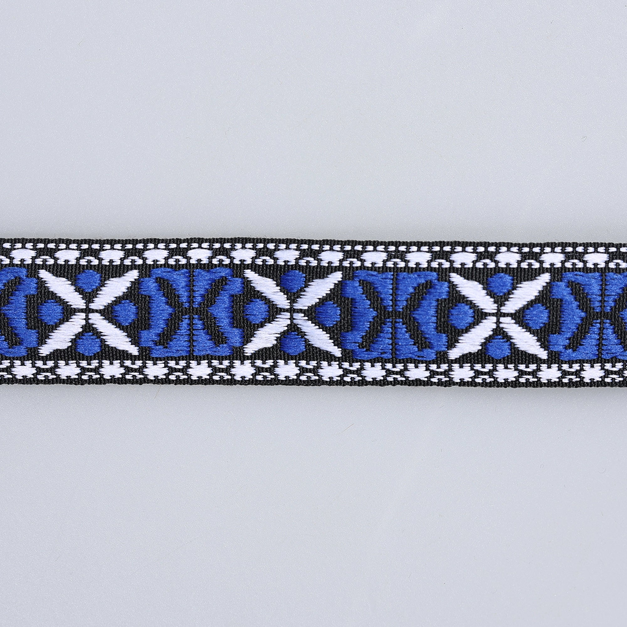 Banda decorativa M49 - Ahura