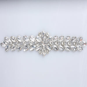 Aplicatii cu strasuri M221 - Ahura