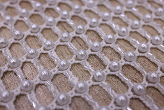 Broderie de lux tip plasa cu perle cusute manual C6 - Alb
