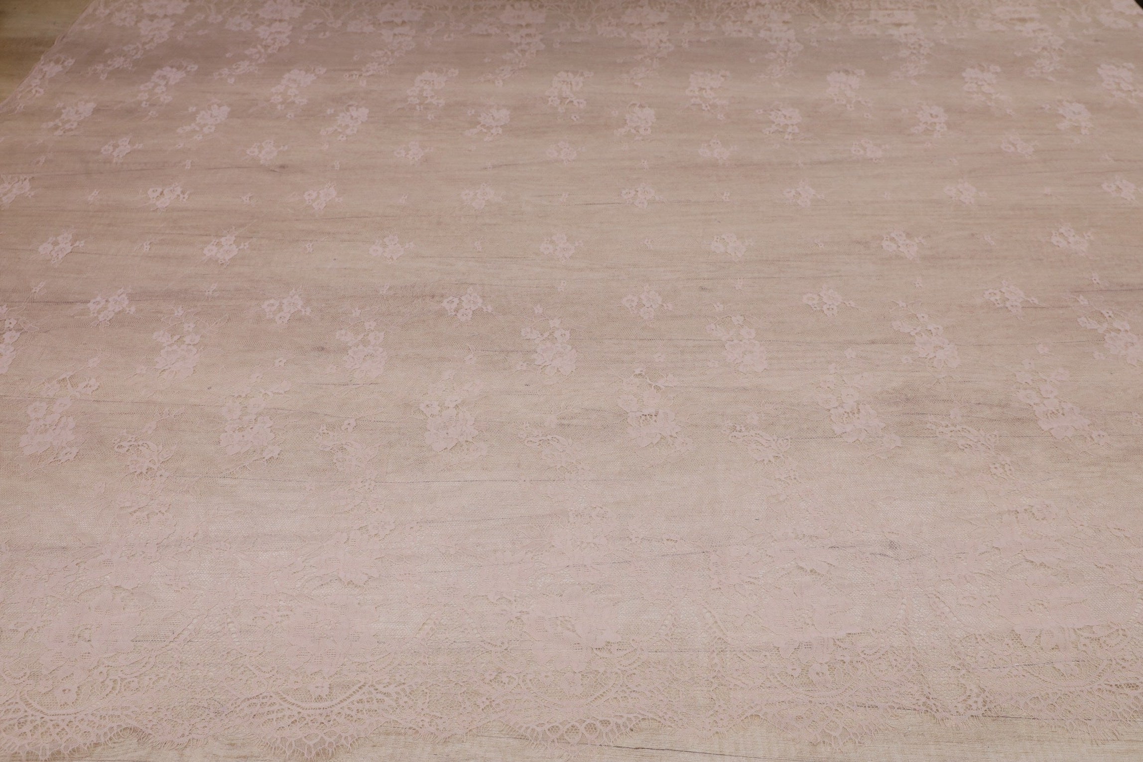 Dantela Chantilly Bej Deschis - 657-1