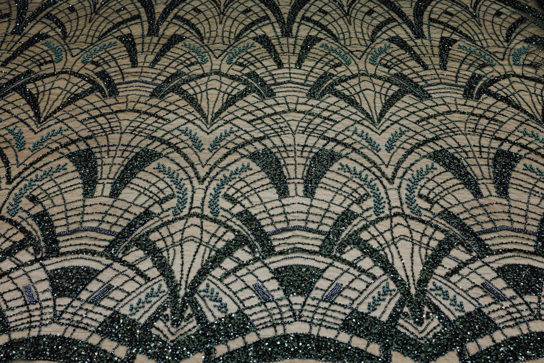 Broderie tip dantela cu perle/margele si paiete A17 - Verde
