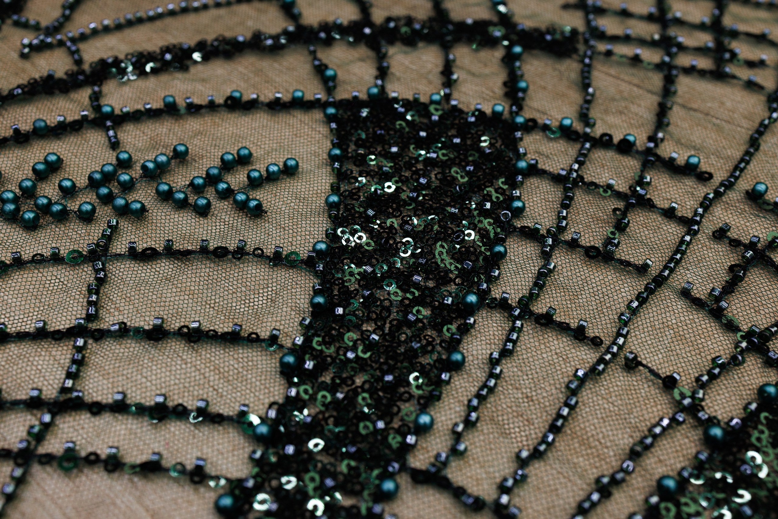 Broderie tip dantela cu perle/margele si paiete A17 - Verde