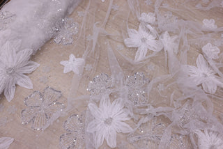 Broderie de lux tip dantela cu flori 3D, margele si paiete  B90 - Alb.
