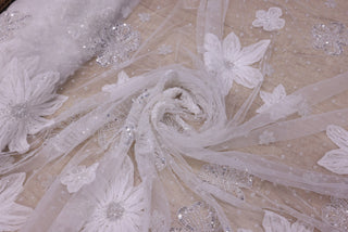 Broderie de lux tip dantela cu flori 3D, margele si paiete  B90 - Alb.