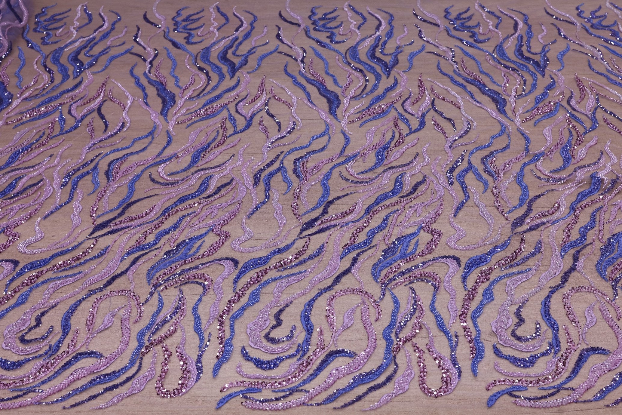 Broderie de lux tip dantela cu margele si paiete cusute manual B65 - Mov Lila