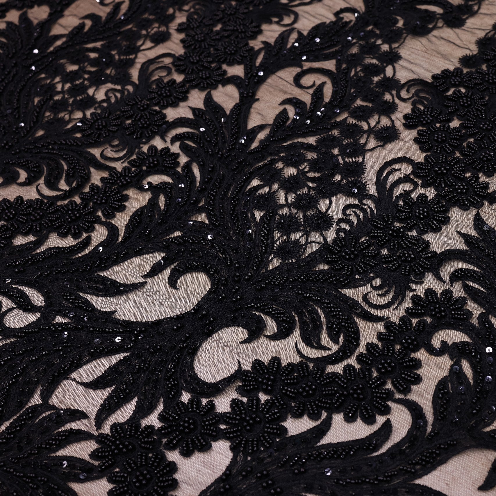 Broderie tip dantela cu perle/margele si paiete B32 - Negru