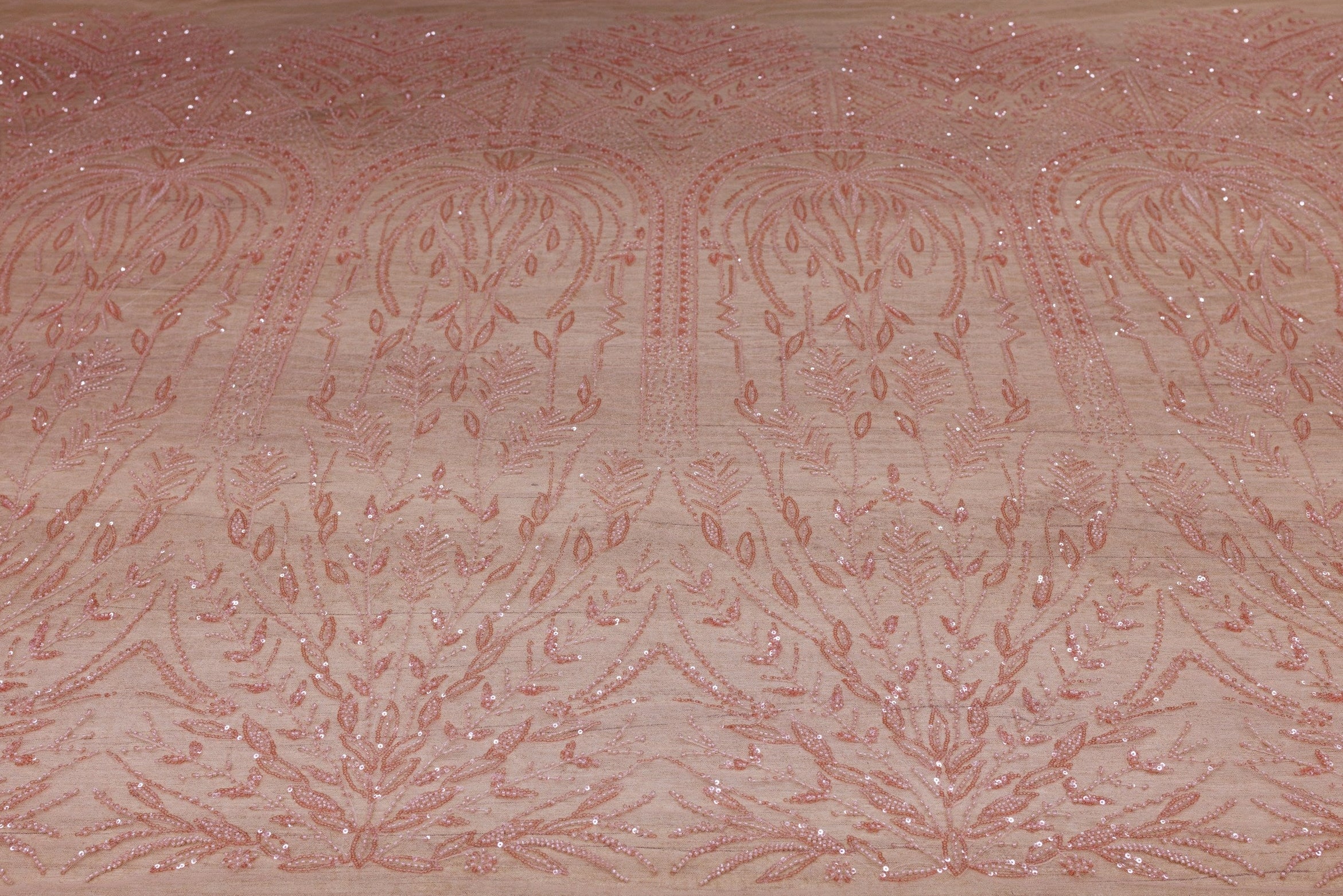 Broderie tip dantela cu perle/margele si paiete A49 - Roz Somon
