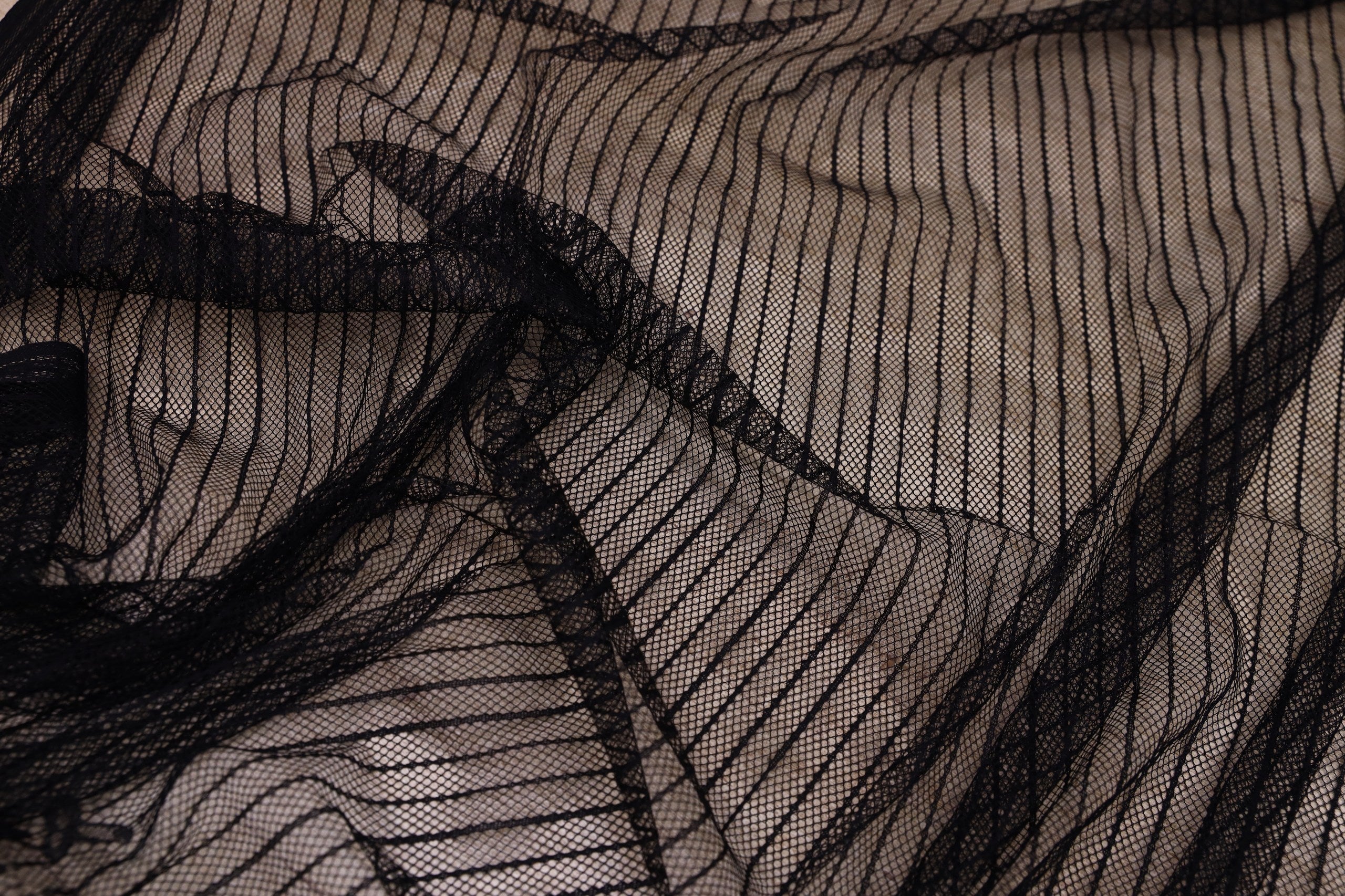Dantela Chantilly Negru - 113