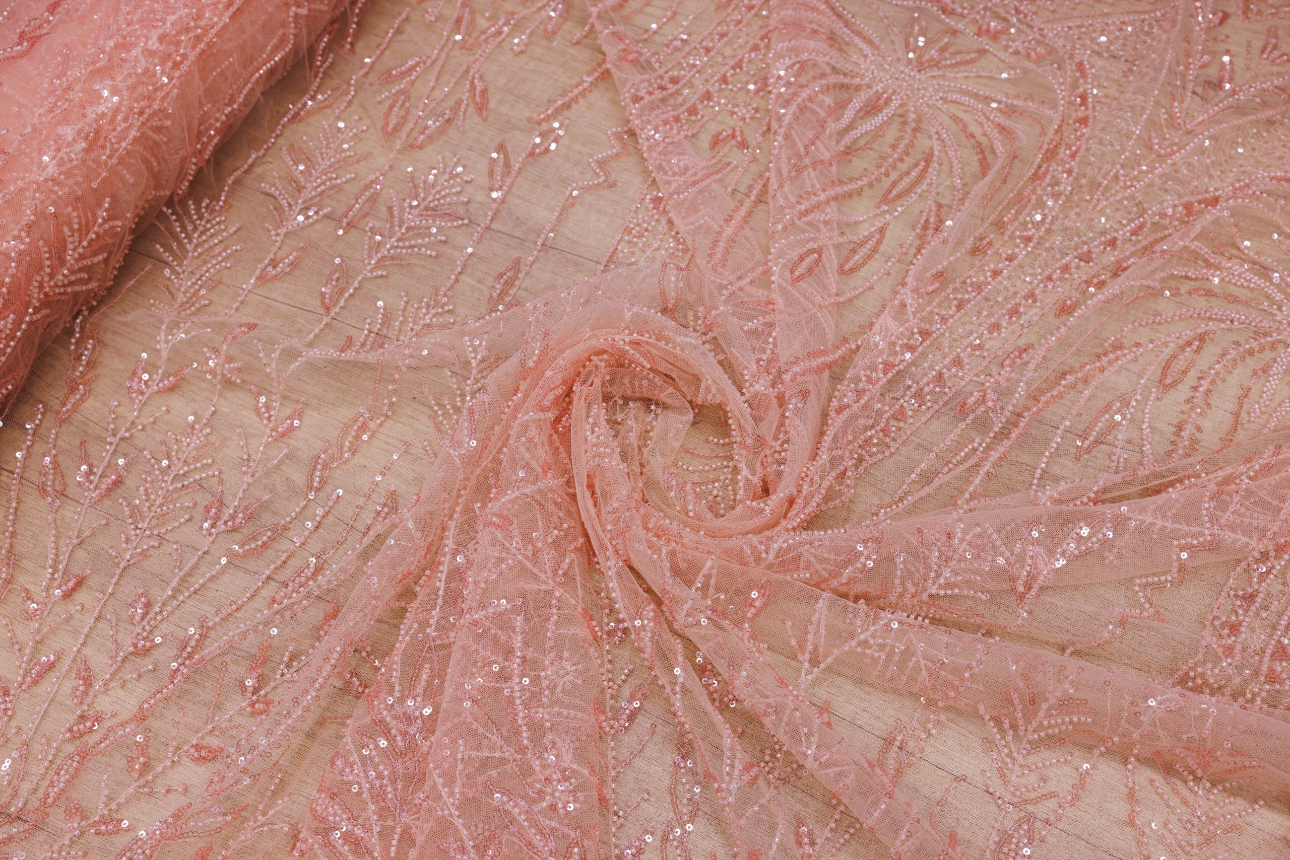 Broderie tip dantela cu perle/margele si paiete A49 - Roz Somon