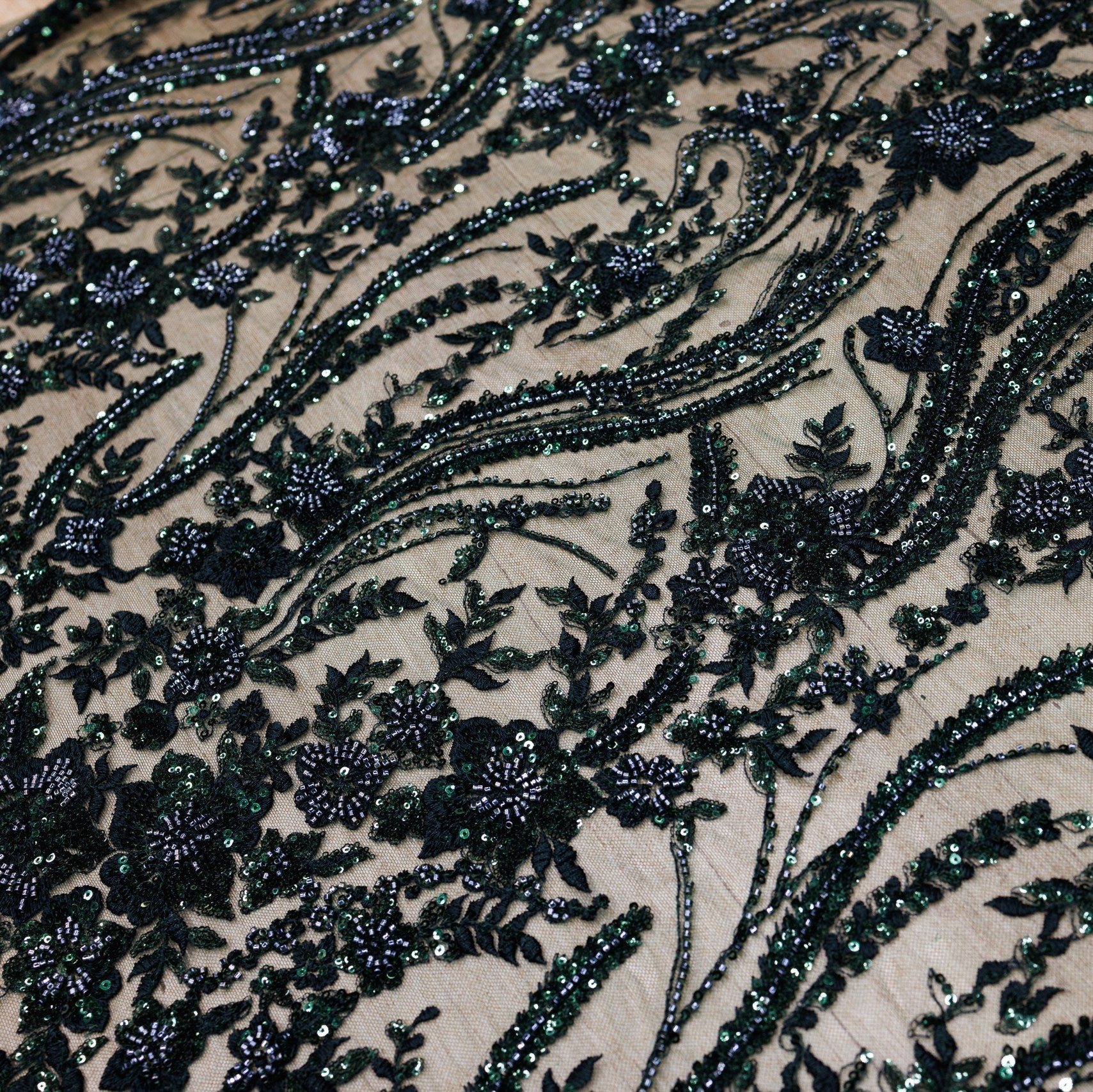 Broderie tip dantela cu perle/margele si paiete A51 - Verde