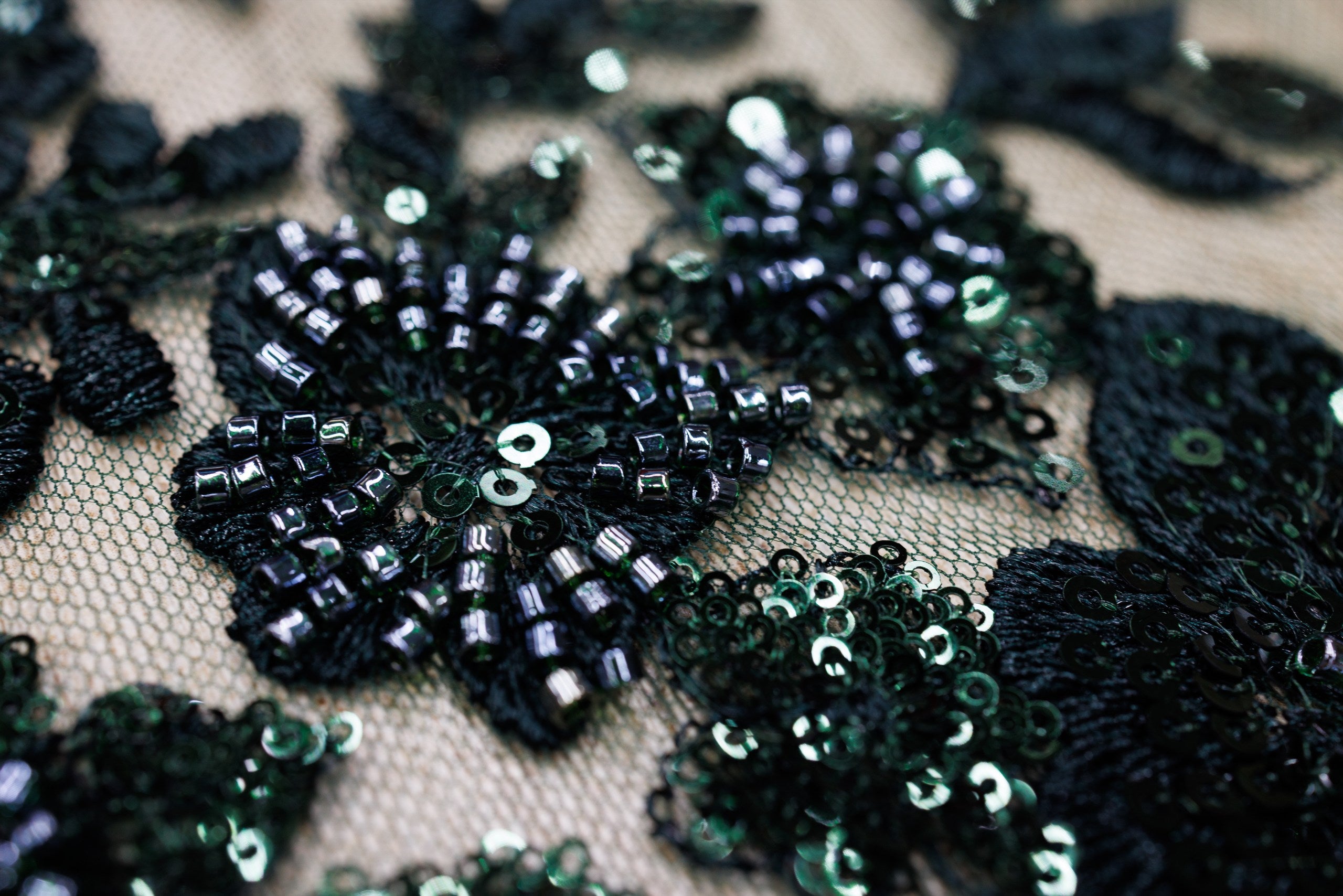 Broderie tip dantela cu perle/margele si paiete A51 - Verde