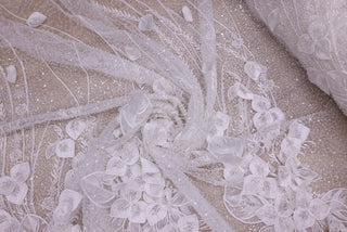 Broderie de lux tip dantela cu flori 3D si cristale cusute manual B94 - Alb.