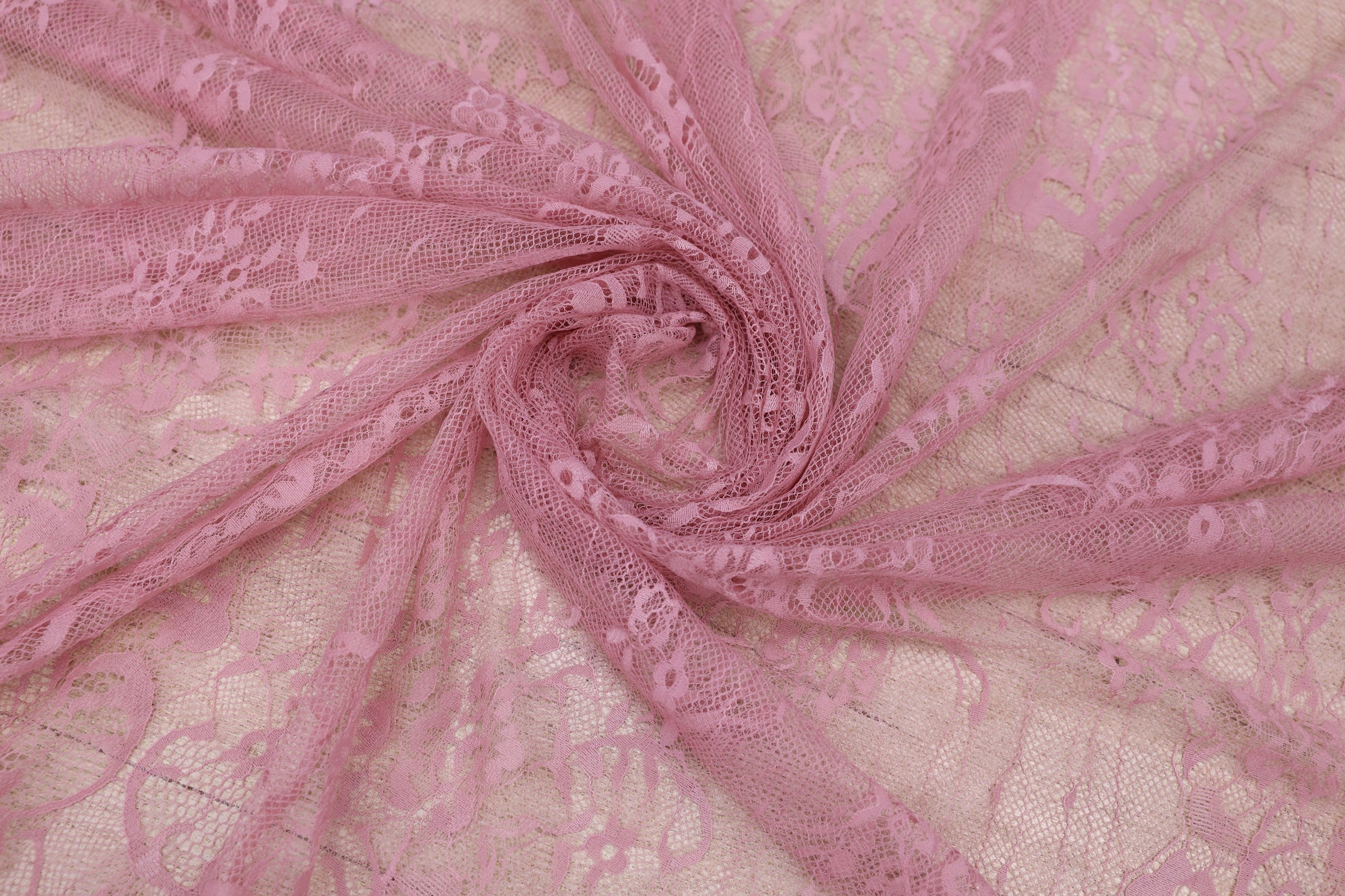 Dantela Chantilly Roz - 116
