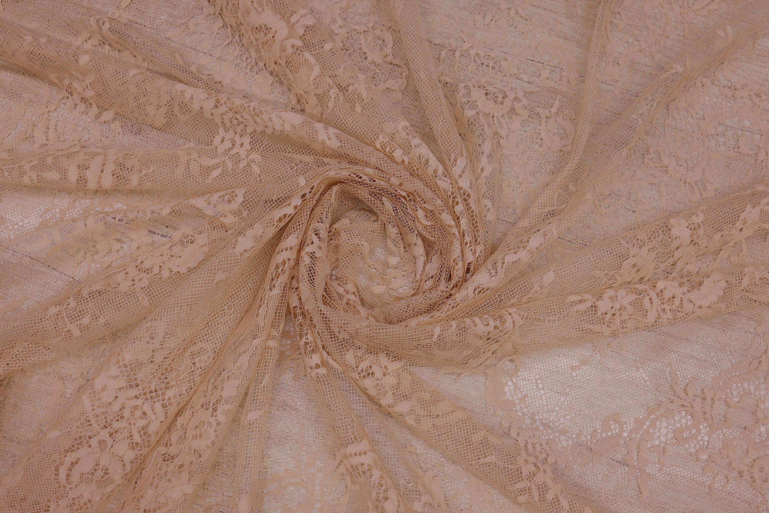 Dantela Chantilly Bej - 118