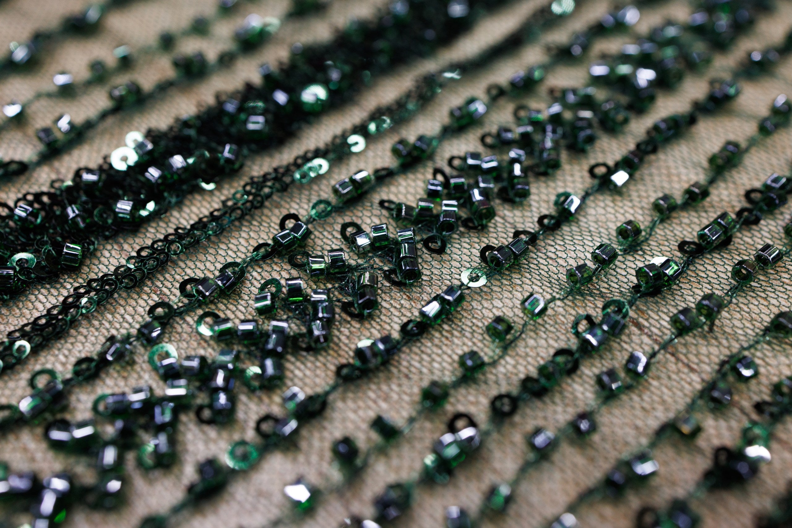 Broderie tip dantela cu perle/margele si paiete A54 - Verde