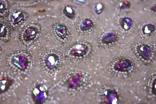 Broderie de lux tip dantela cu pietre pretioase si perle cusute manual  C17 - Argintiu