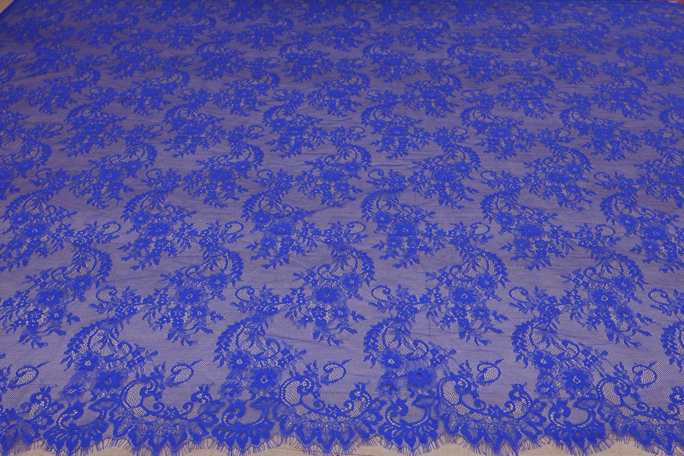 Dantela Chantilly Albastru - 657-3