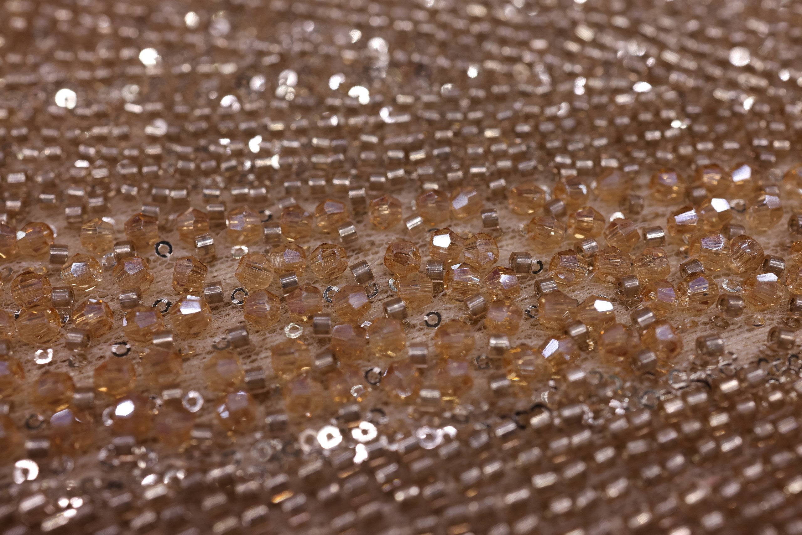 Broderie de lux tip dantela cu margele si paiete cusute manual  B85 - Auriu