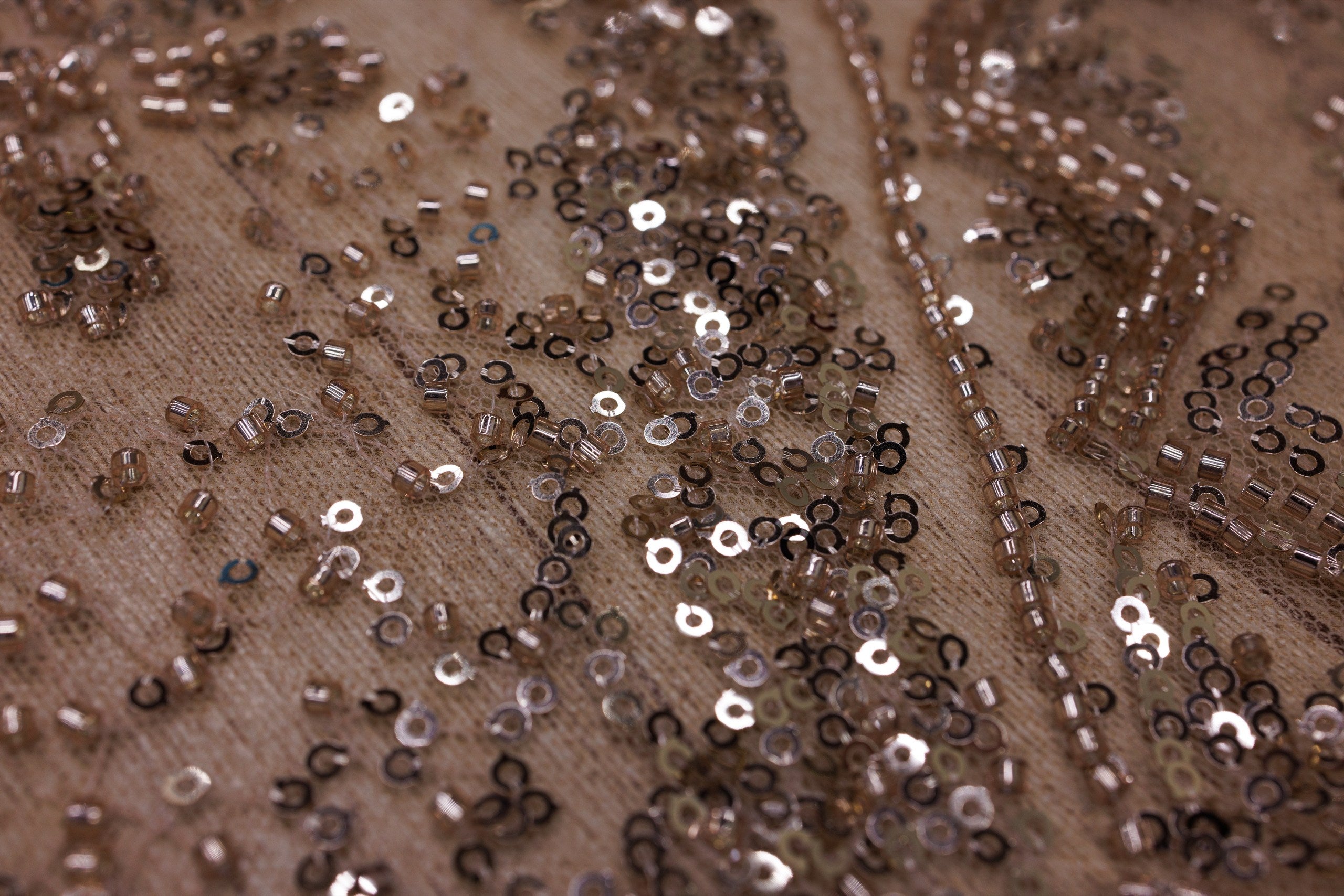 Broderie tip dantela cu perle/margele si paiete A23 - Auriu