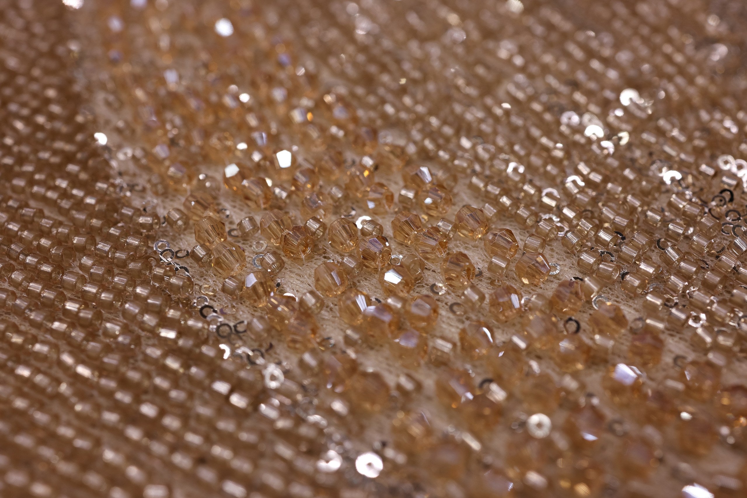 Broderie de lux tip dantela cu margele si paiete cusute manual  B85 - Auriu