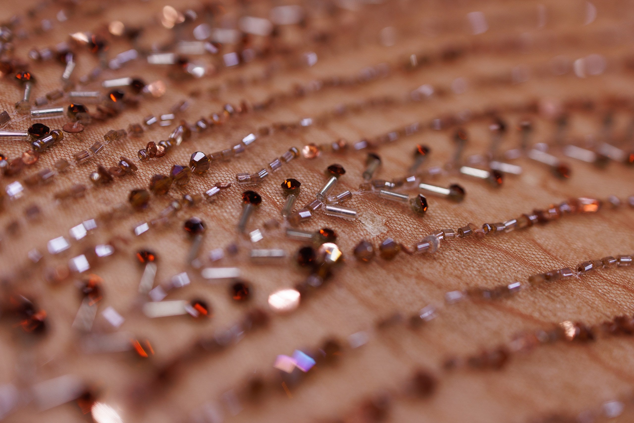 Broderie de lux tip dantela cu paiete si margele cusute manual D79 - Maro