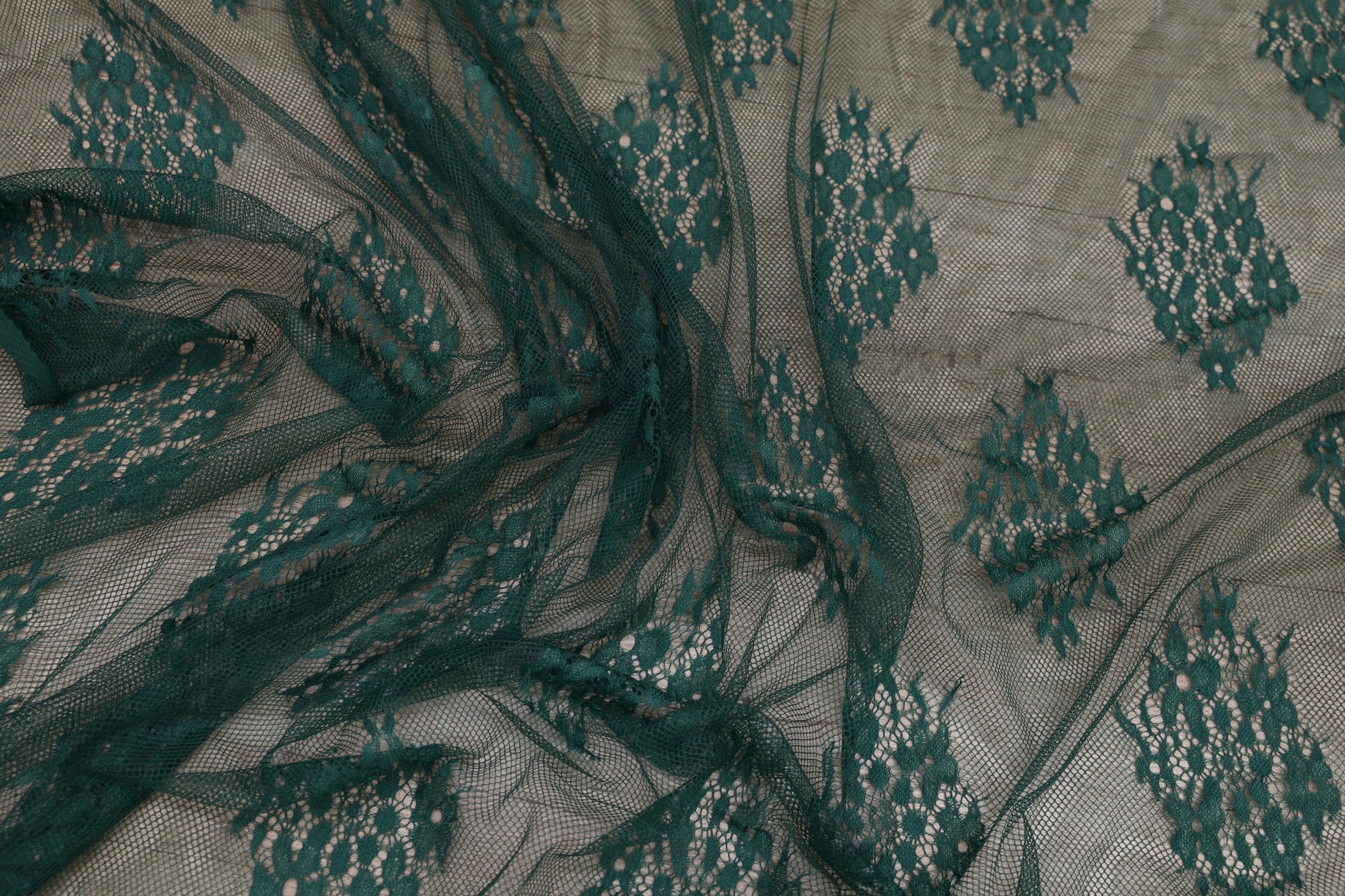 Dantela Chantilly Verde - 657-2