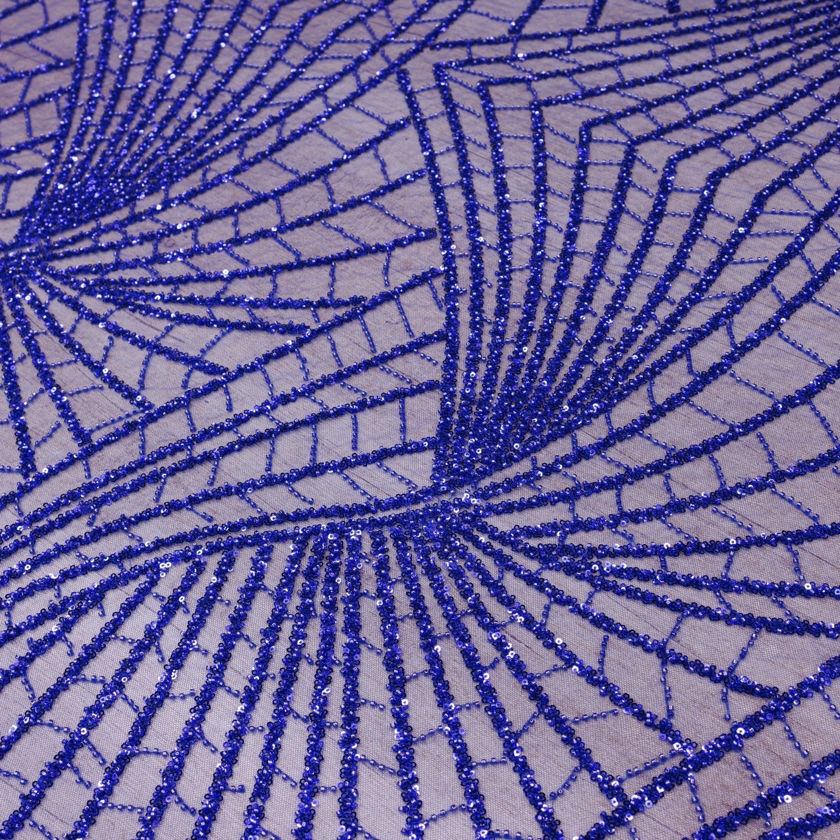 Broderie B64 Albastru la metru