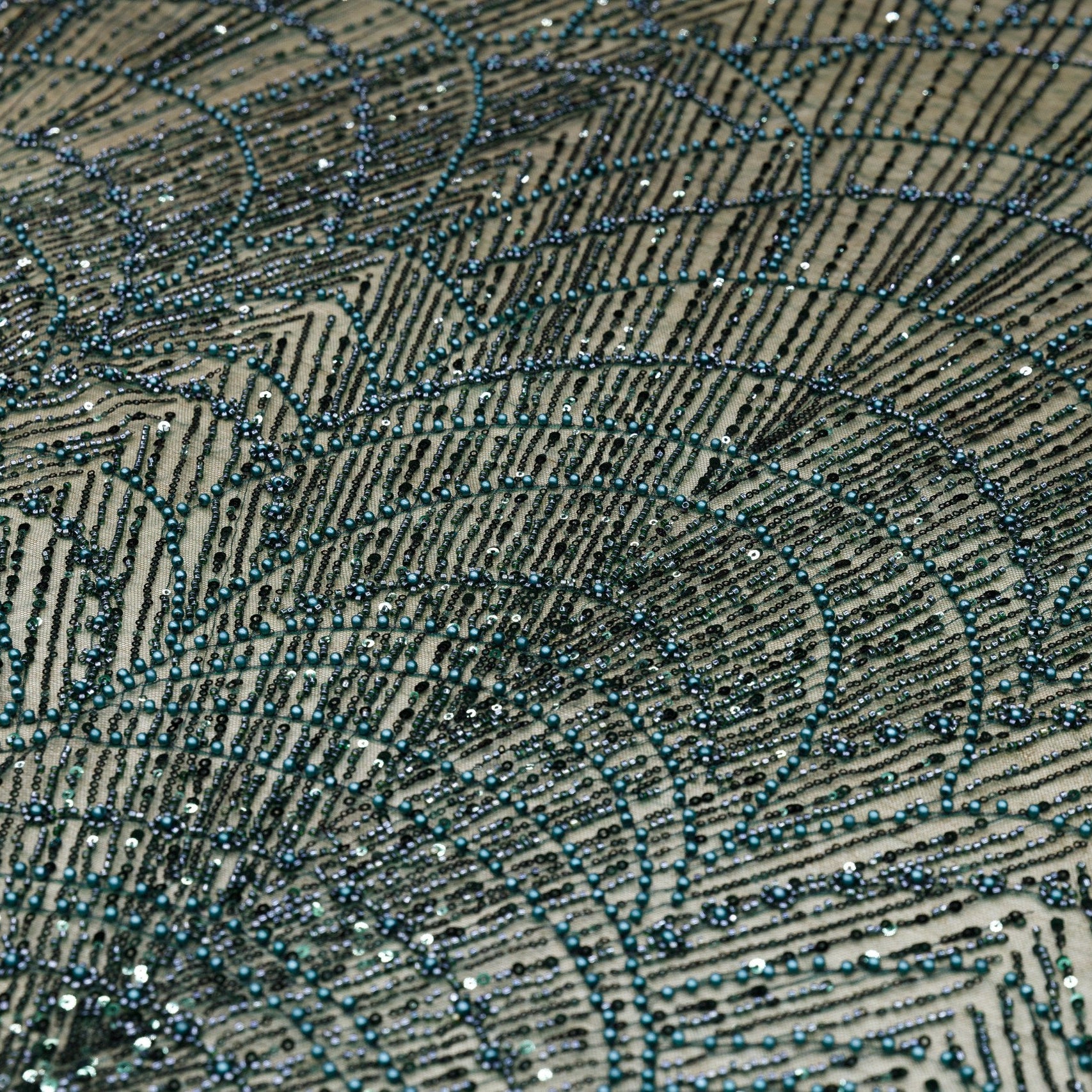 Broderie M12 Verde Smarald la metru