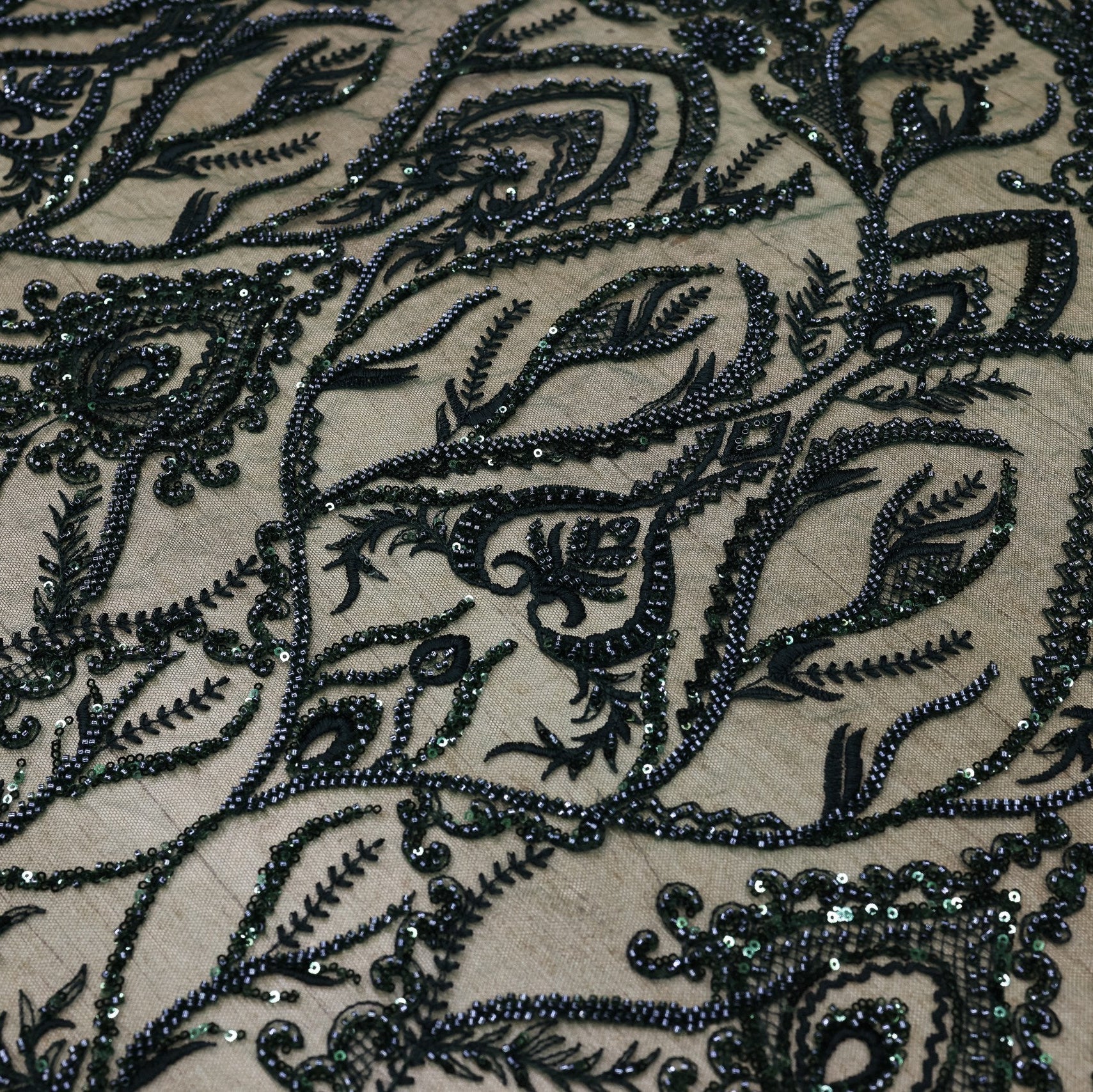 Broderie tip dantela cu perle/margele si paiete B45 - Verde