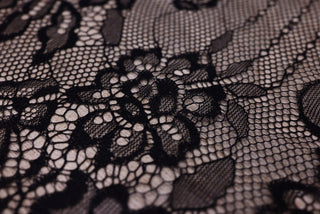 Dantela Chantilly Negru - 129