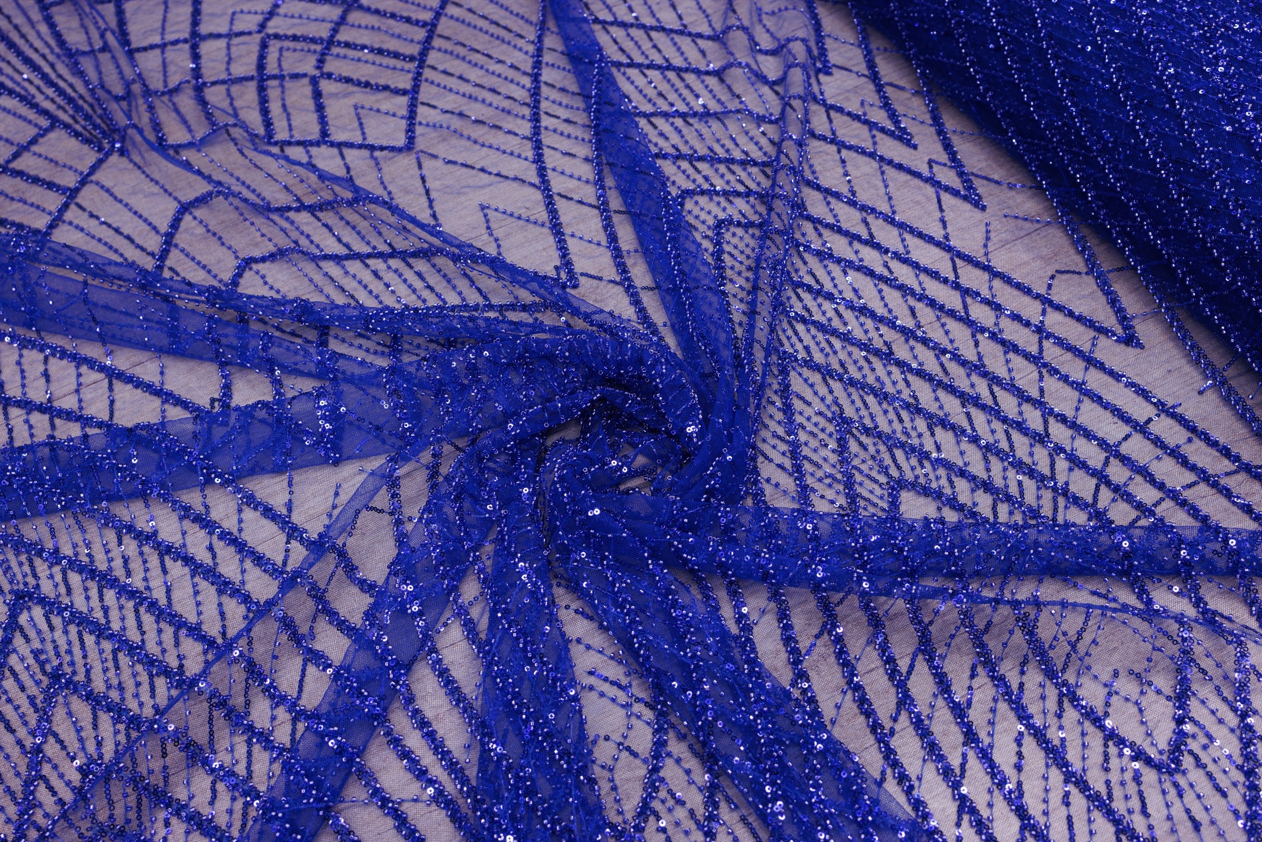 Broderie tip dantela cu perle/margele si paiete A28 - Albastru