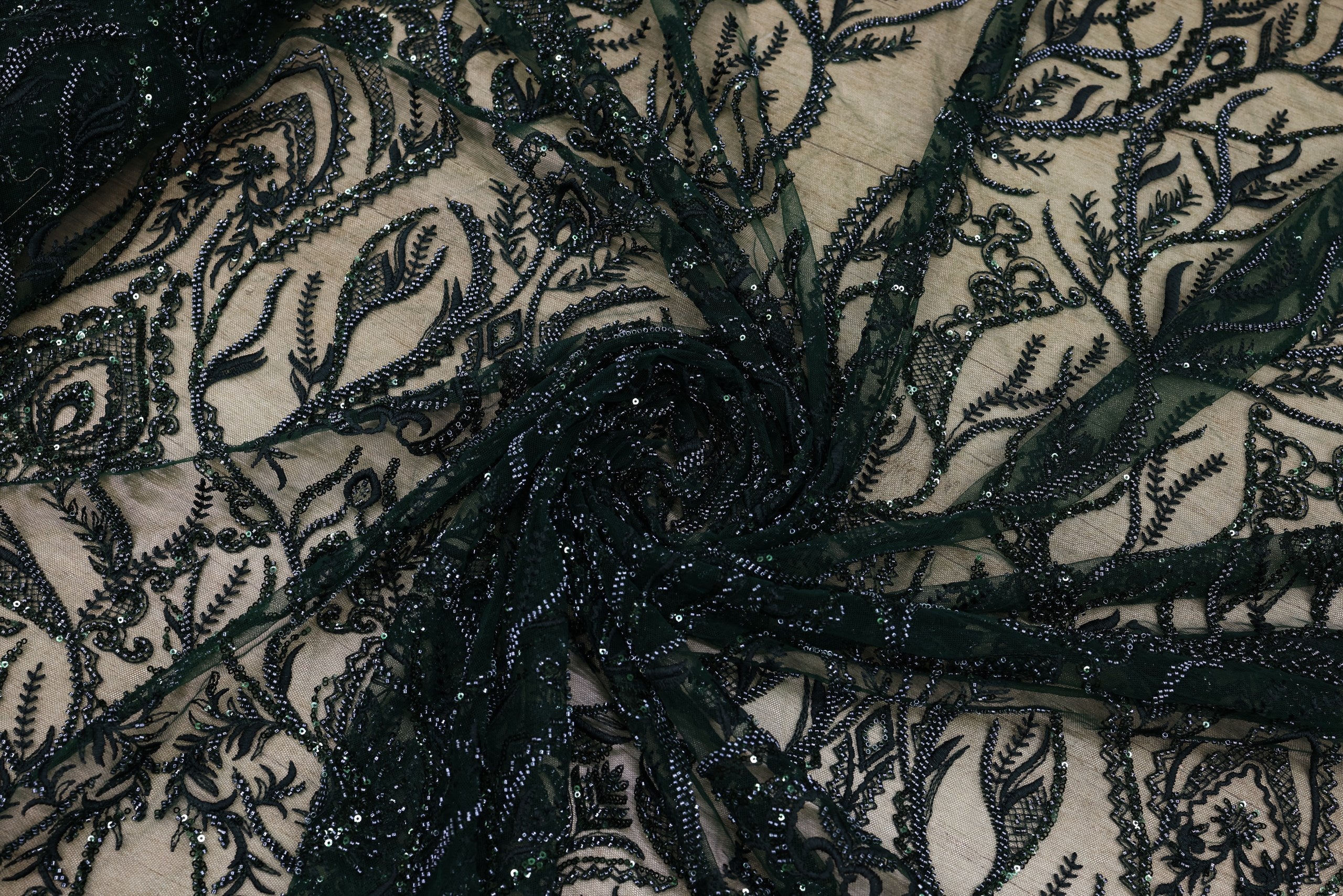 Broderie tip dantela cu perle/margele si paiete B45 - Verde