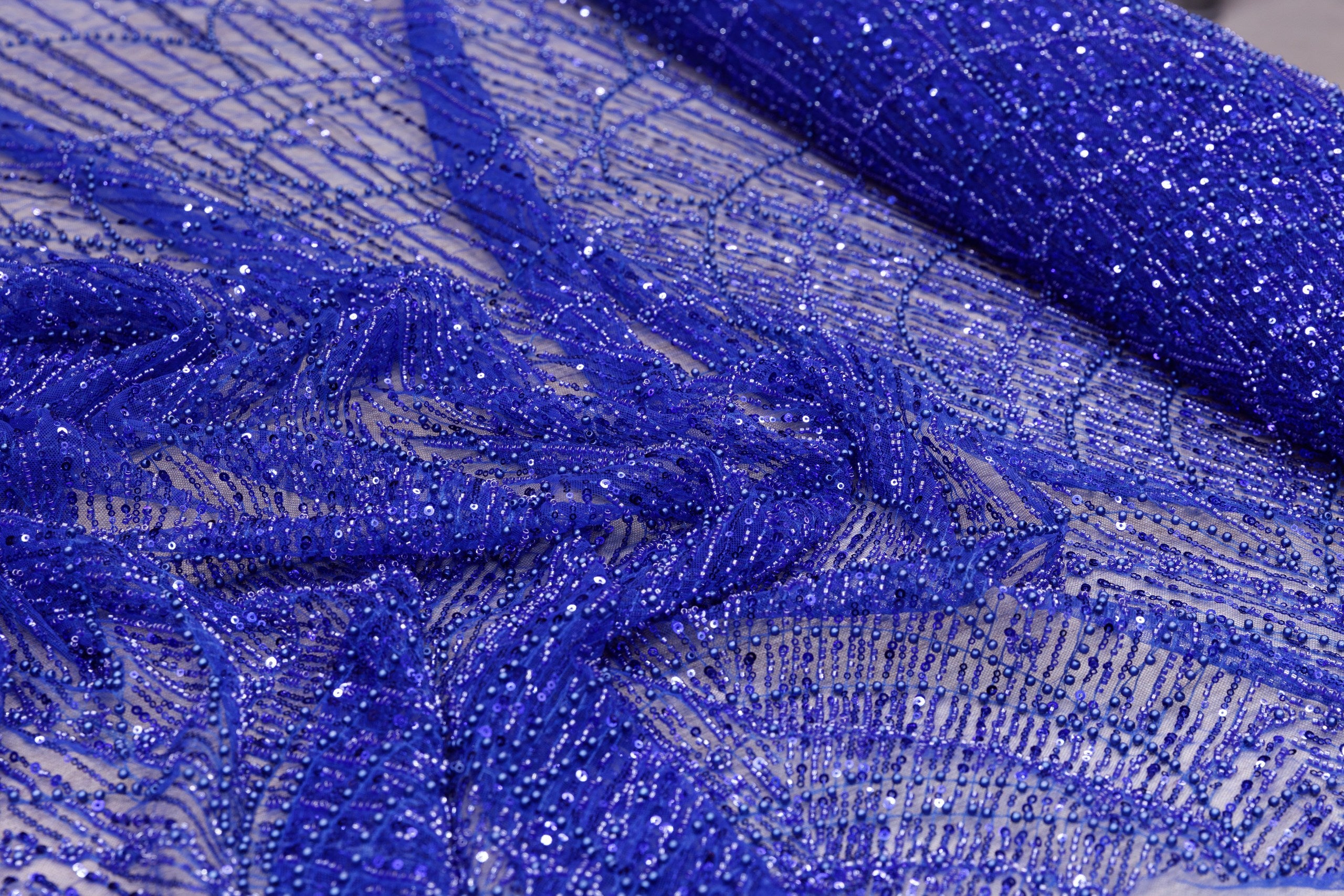 Broderie tip dantela cu perle/margele si paiete M12 - Albastru