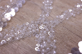 Broderie tip dantela cu perle/margele si paiete A31 - Alb.