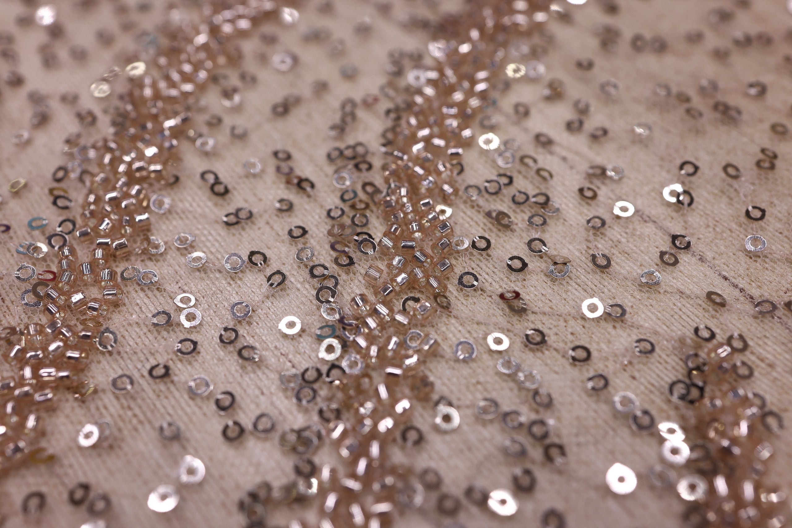 Broderie tip dantela cu perle/margele si paiete B91 - Auriu