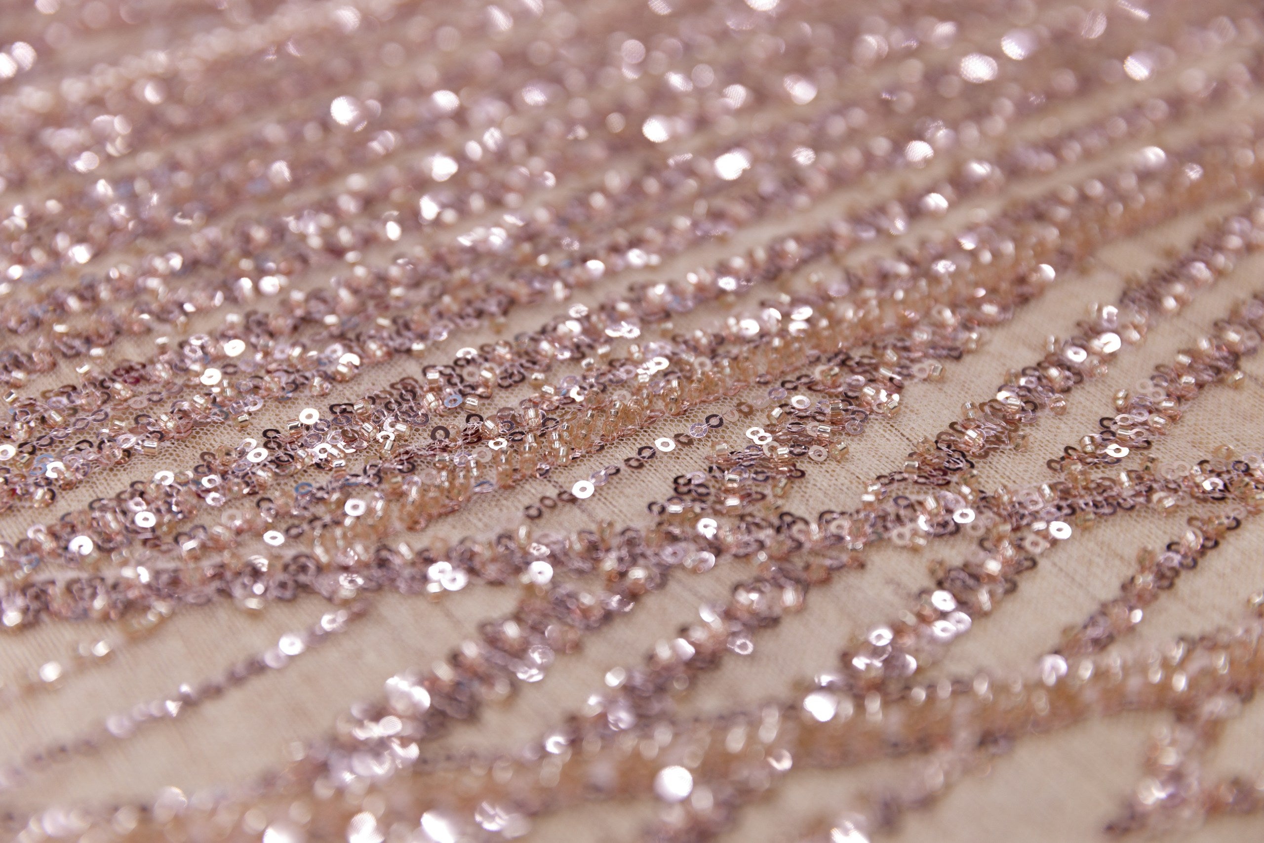 Broderie tip dantela cu perle/margele si paiete M13 - Roz Gold