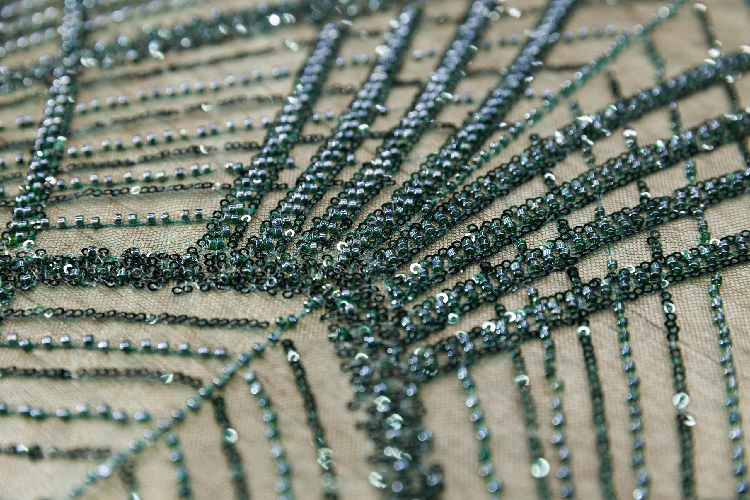 Broderie tip dantela cu perle/margele si paiete M15 - Verde