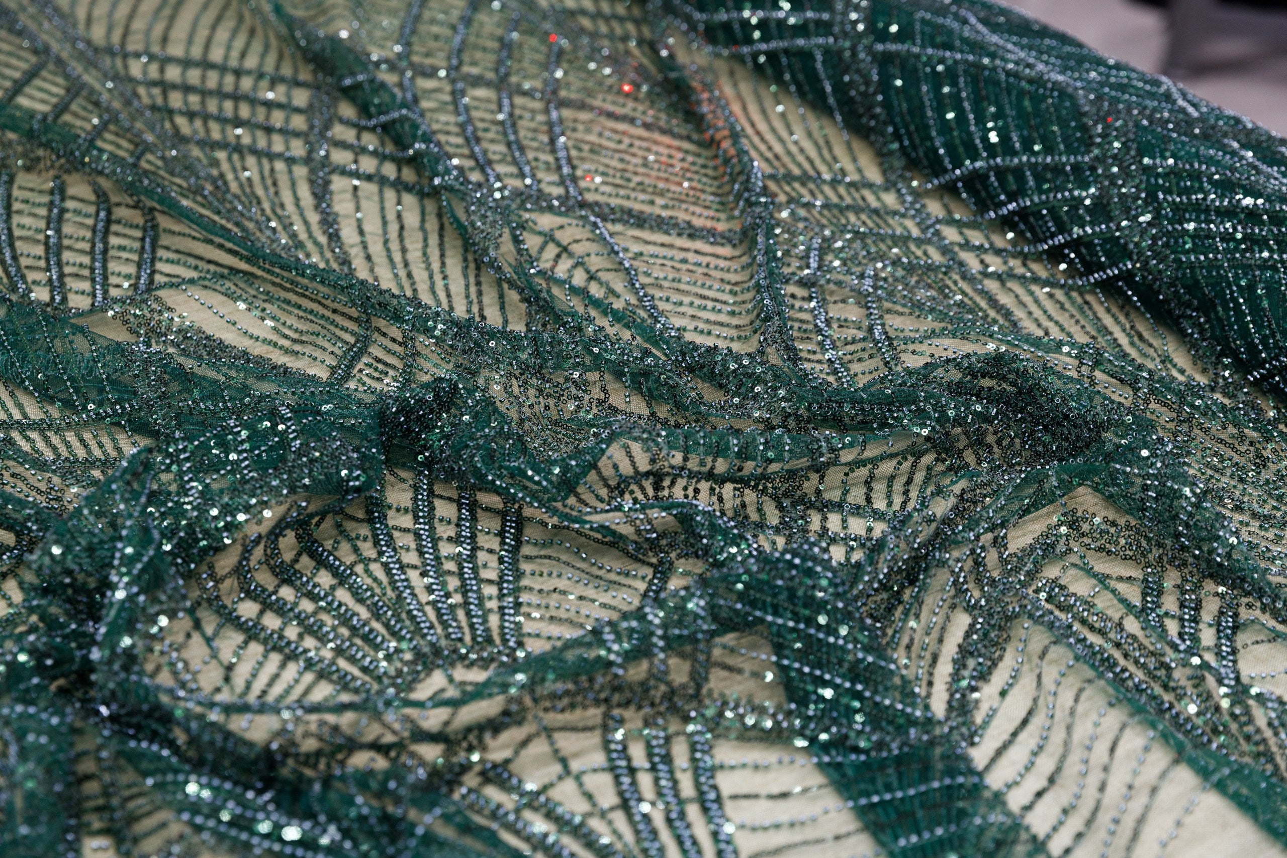 Broderie tip dantela cu perle/margele si paiete M15 - Verde