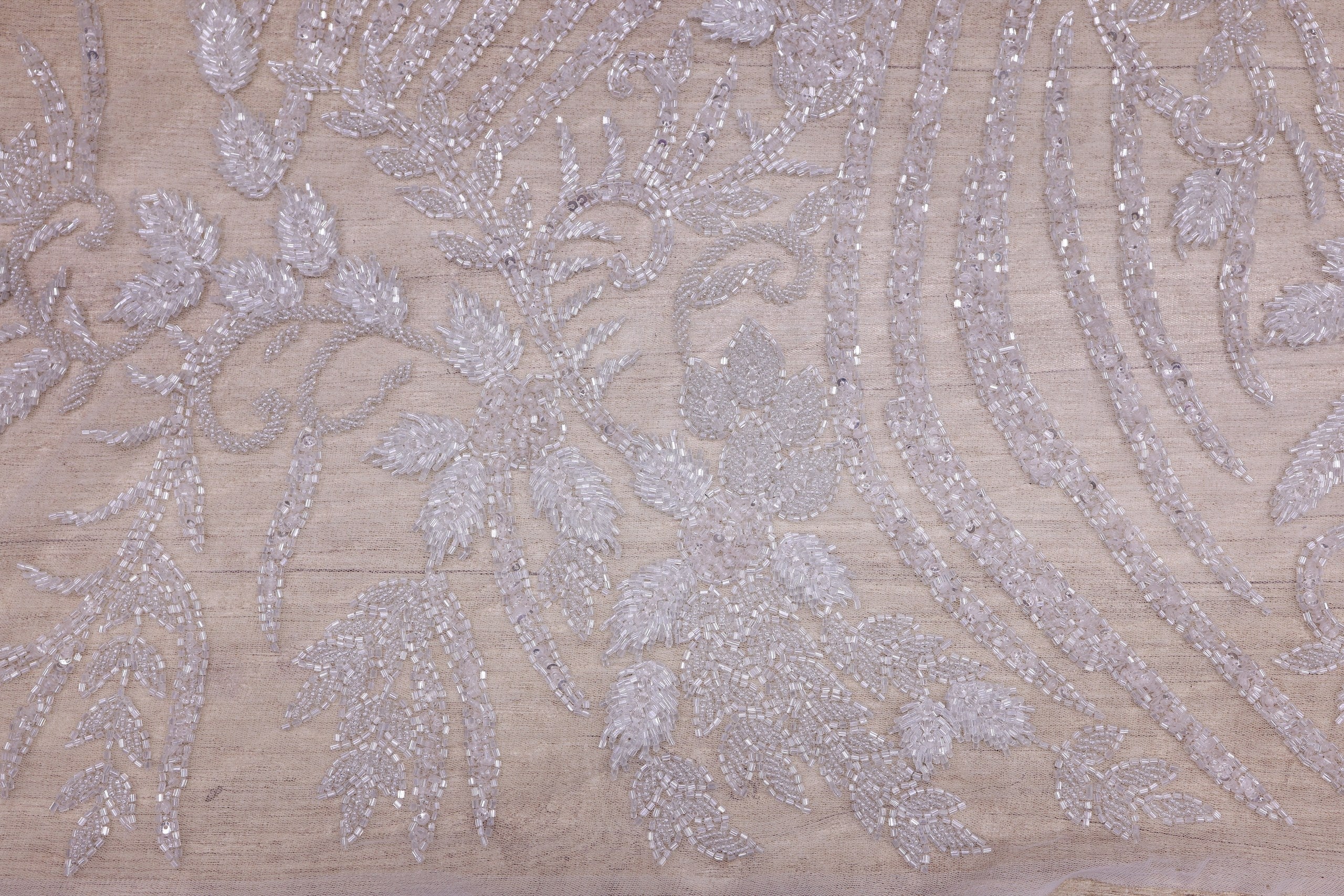 Broderie de lux tip dantela din margele   C24 - Argintiu