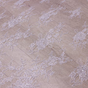 Dantelă Chantilly accesorizată manual în India D9 - Alb