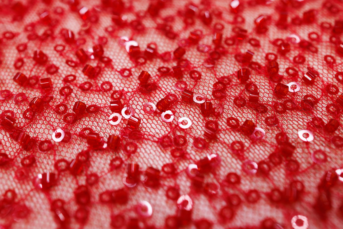 Broderie tip dantela cu perle/margele si paiete A69 - Rosu