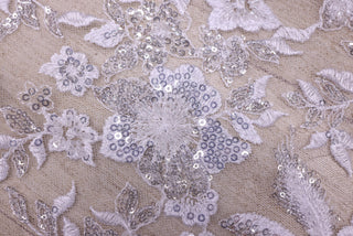 Broderie de lux tip dantela cu flori 3D si cristale cusute manual  C25 - Alb