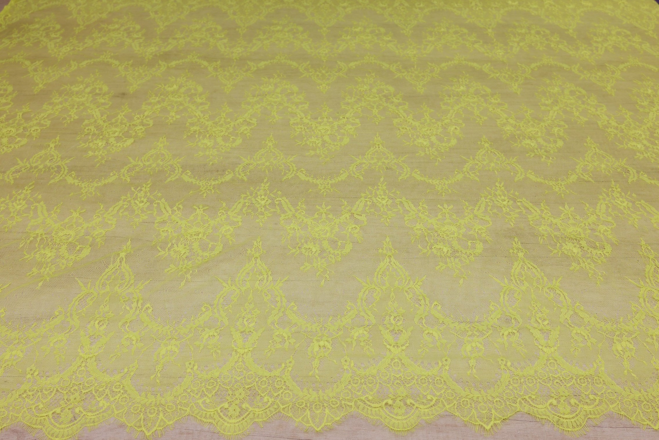 Dantela Chantilly Galben - 112-9911
