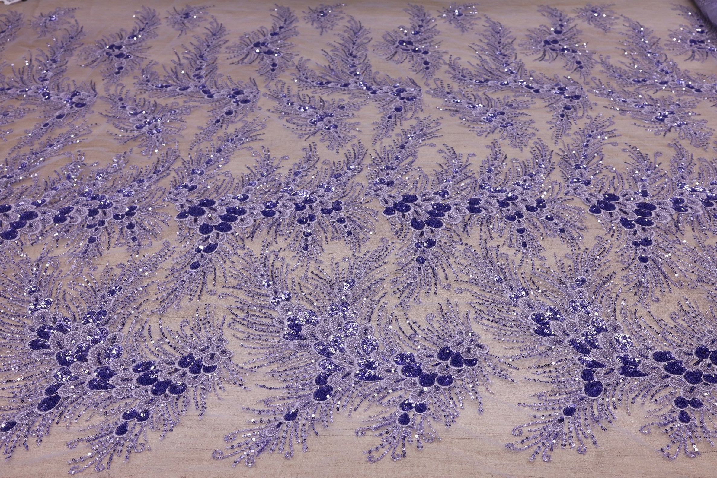 Broderie tip dantela cu perle/margele si paiete B62 - Mov
