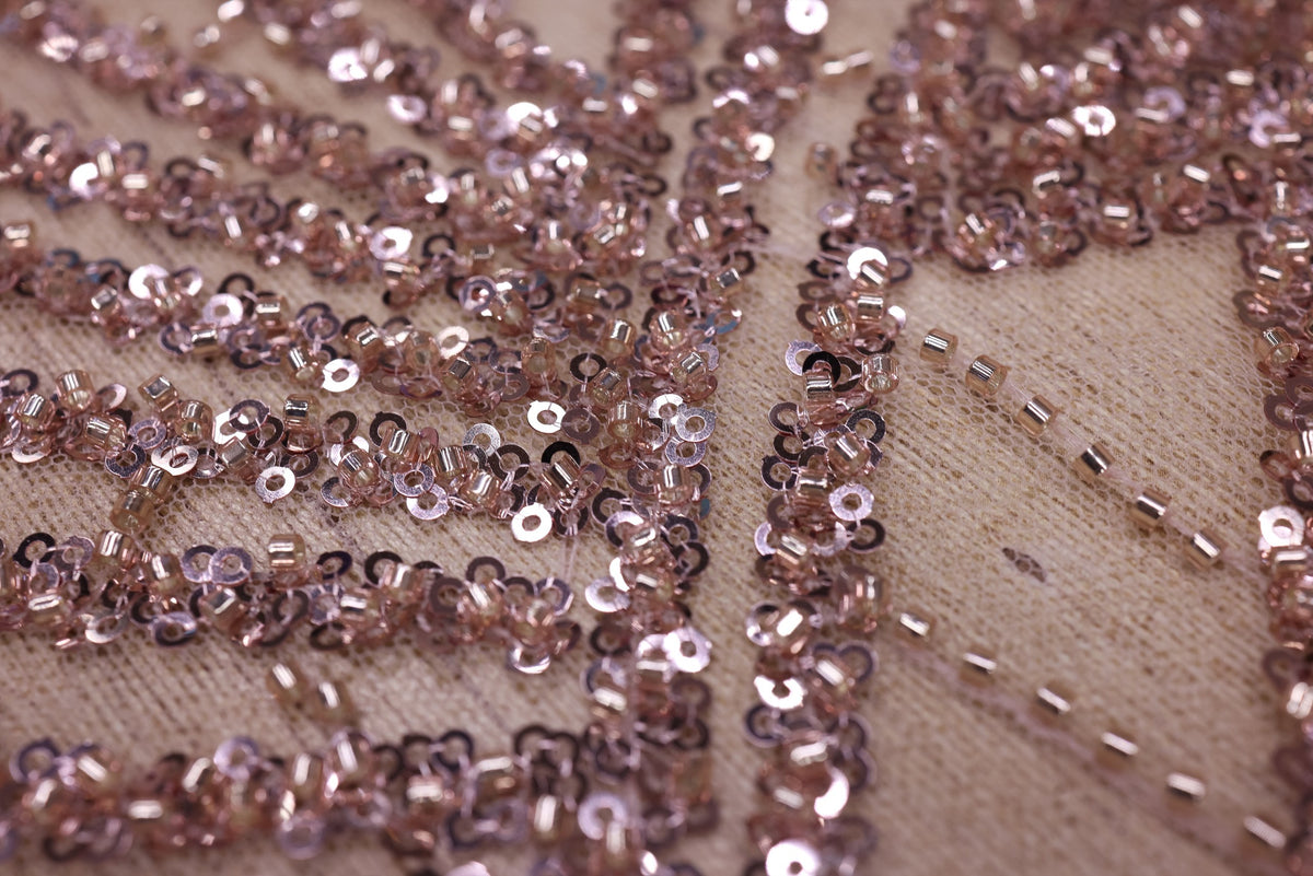 Broderie tip dantela cu perle/margele si paiete B64 - Roz