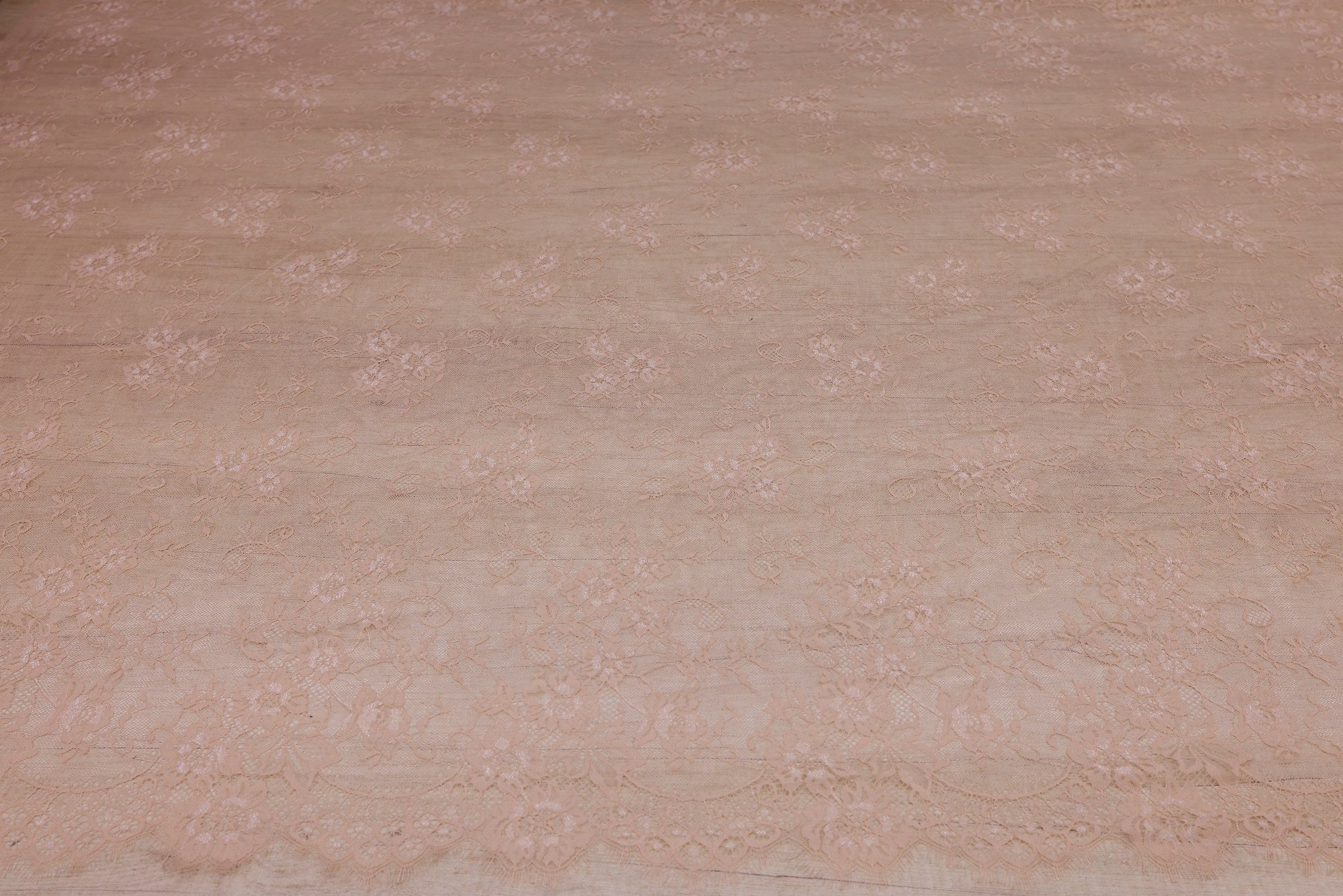 Dantela Chantilly Bej Inchis - 657-4