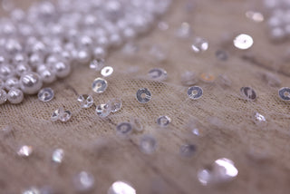 Broderie de lux tip dantela cu perle si paiete   C39 - Alb