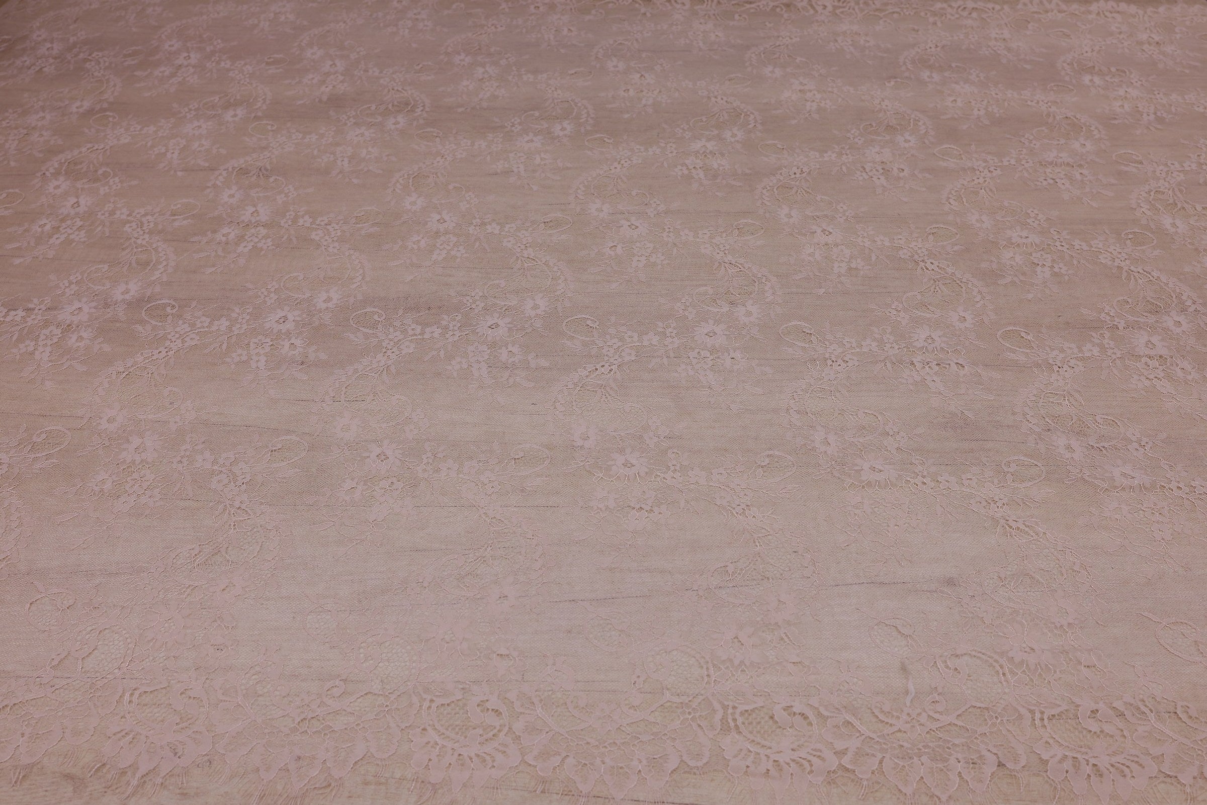 Dantela Chantilly Bej - 657-3